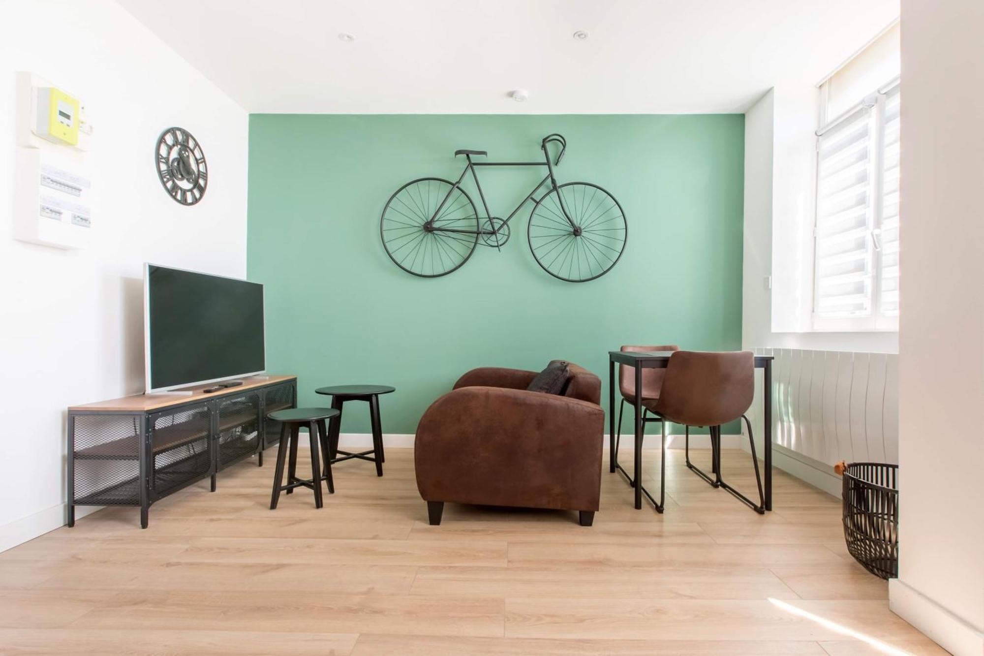 Apartment Jaures *